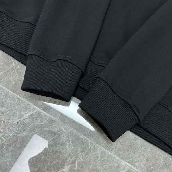 ブランドパーカー全体デザイン